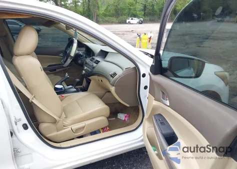 2009 Honda Accord 2.4 Lx из США, поврежденный, VIN 1HGCP26389A069484